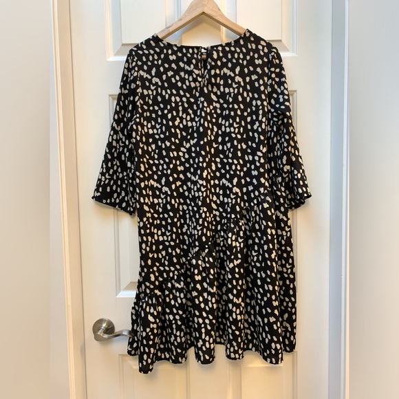 HAYDEN - Picture 5 of 10